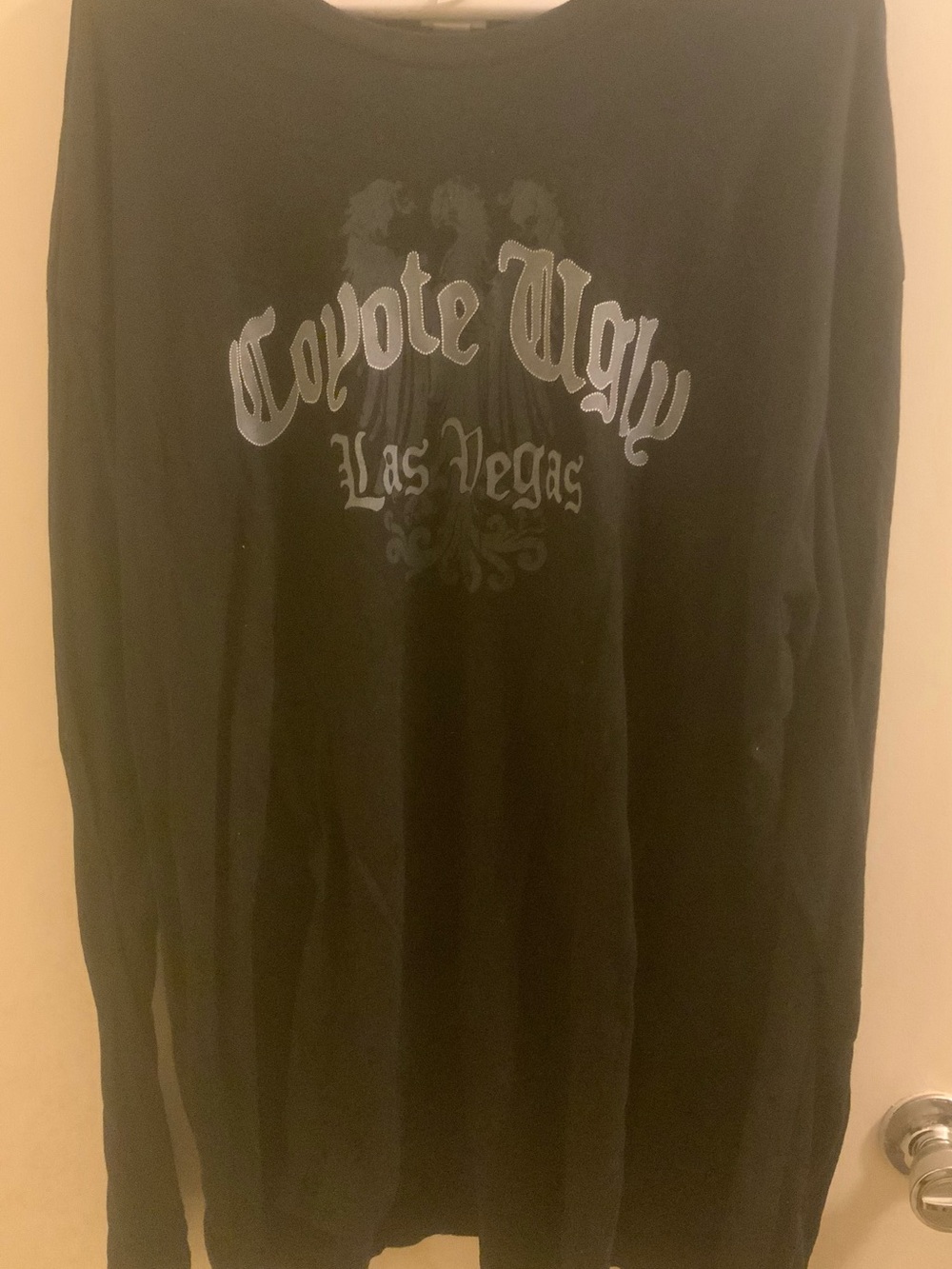 Vintage Y2K Coyote Ugly Las Vegas Women's Black Long Sleeve Tee